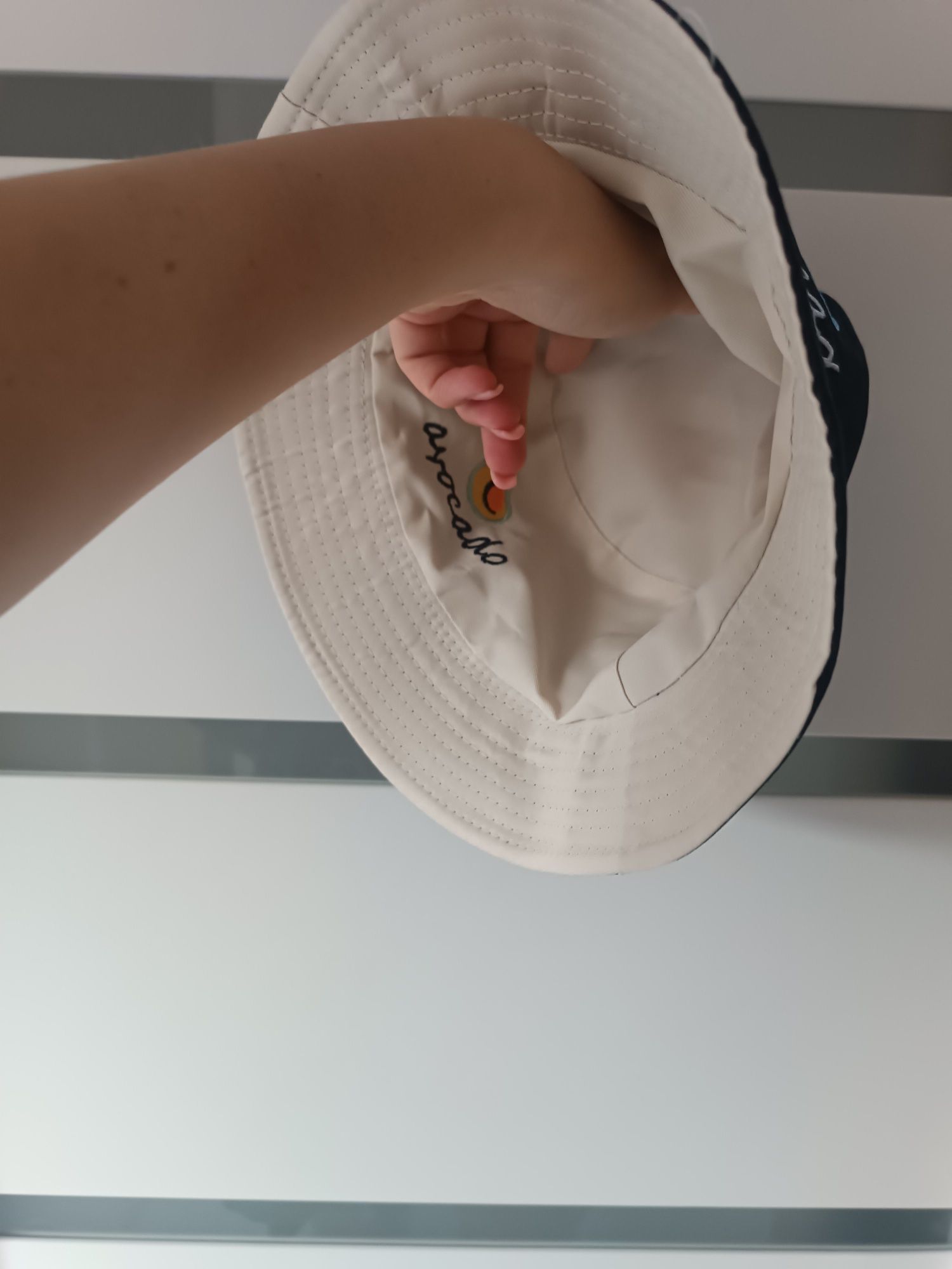 Kapelusz młodzieżowy bucket hat Zara dwustronny