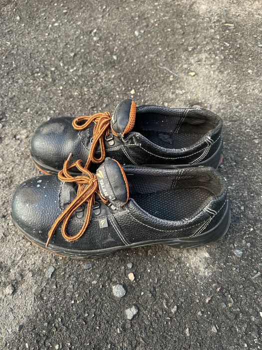 Спец захисне взуття б/у