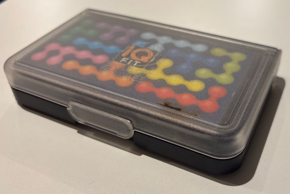 Gra logiczna łamigłówka IQ FIT 120 zadań