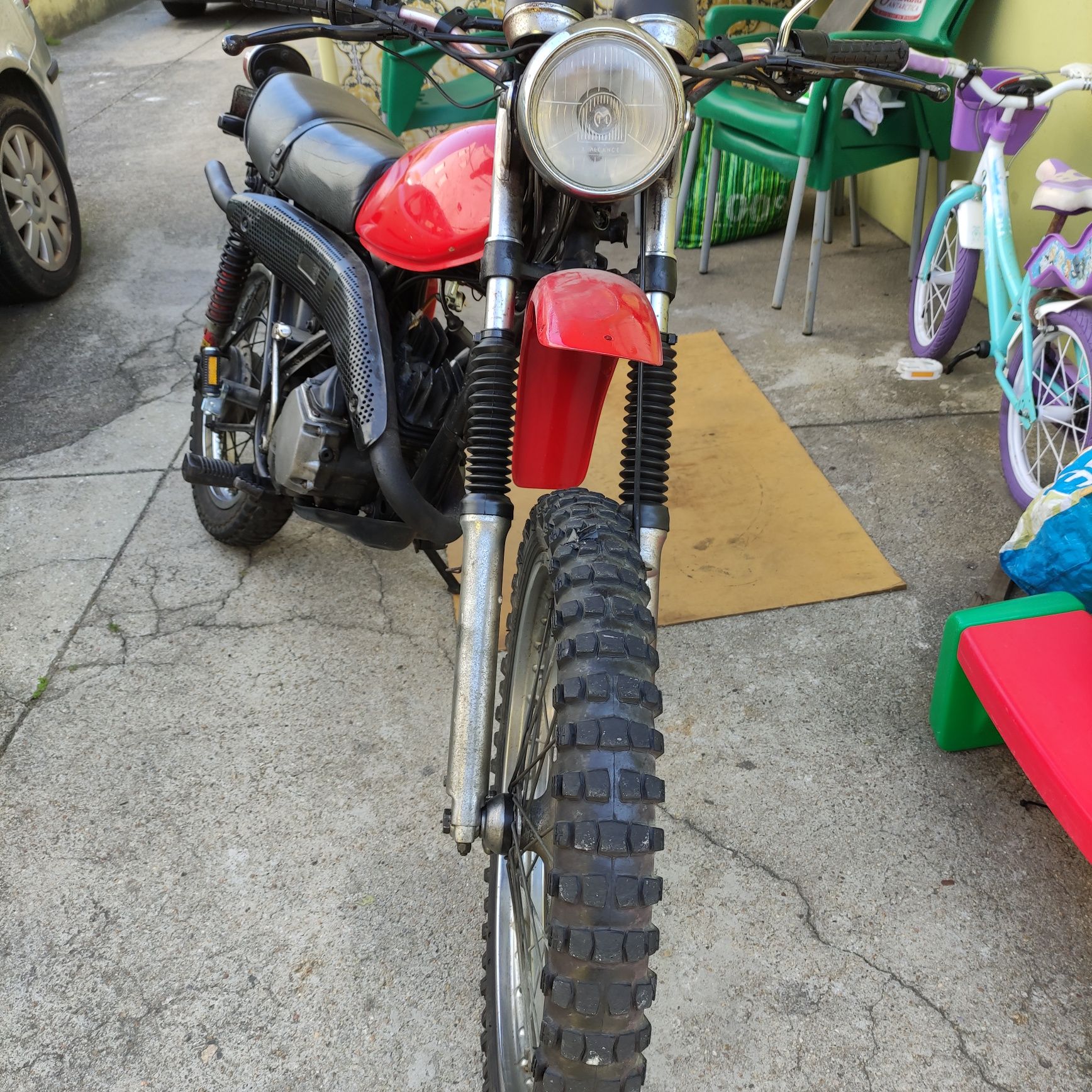 Kawasaki ke 125 Clássica