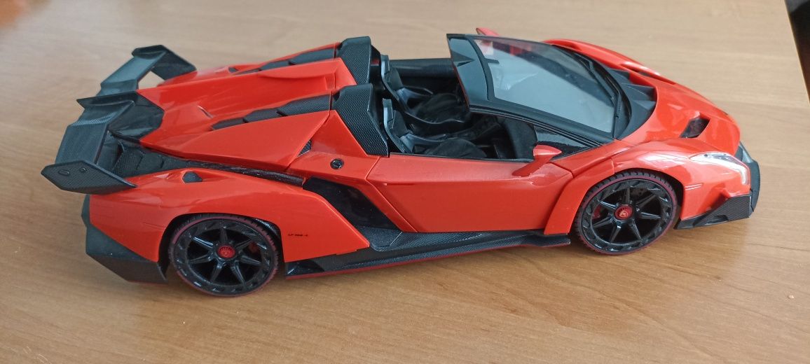 Lamborghini Veneno Replika