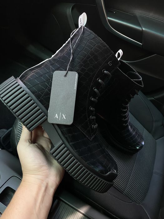 Черевики Armani 40