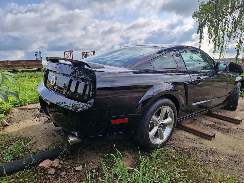 Ford Mustang Ford Mustang 2006 V8 Manual 132 tyś