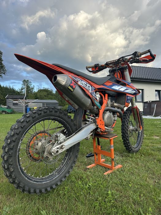 Cross KTM sxf 250