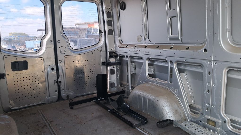 Vw Crafter 2.5 diesel, 2008 Doinwestowany TYLKO 212 tyś KM