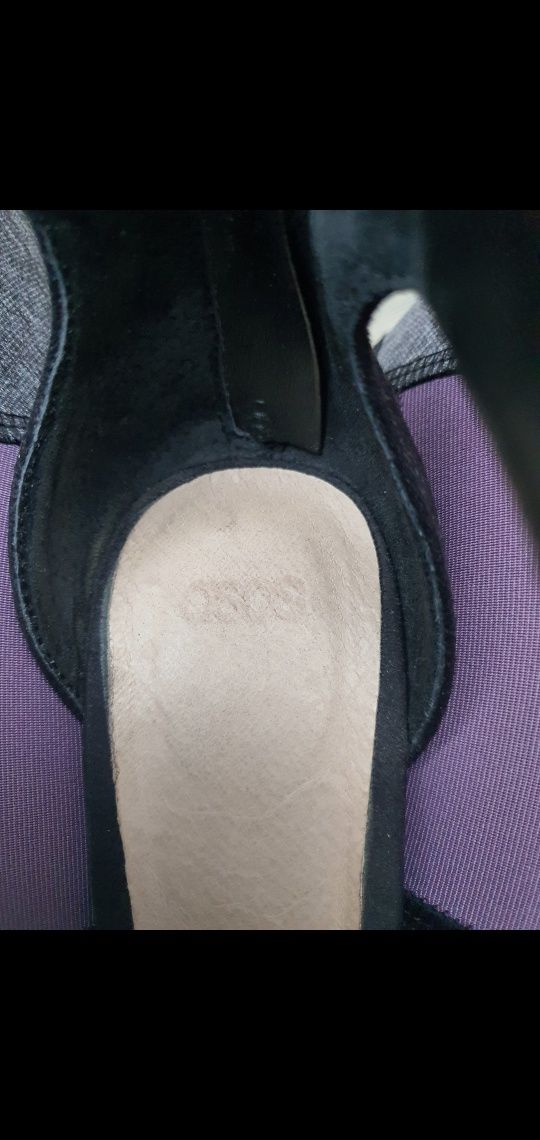 Buty ASOS na szpilce