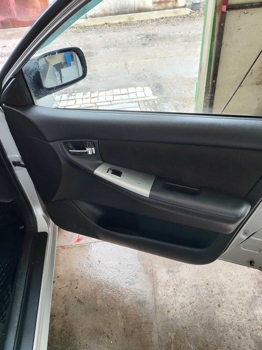 Продам toyota corolla 2005 года дизель робот