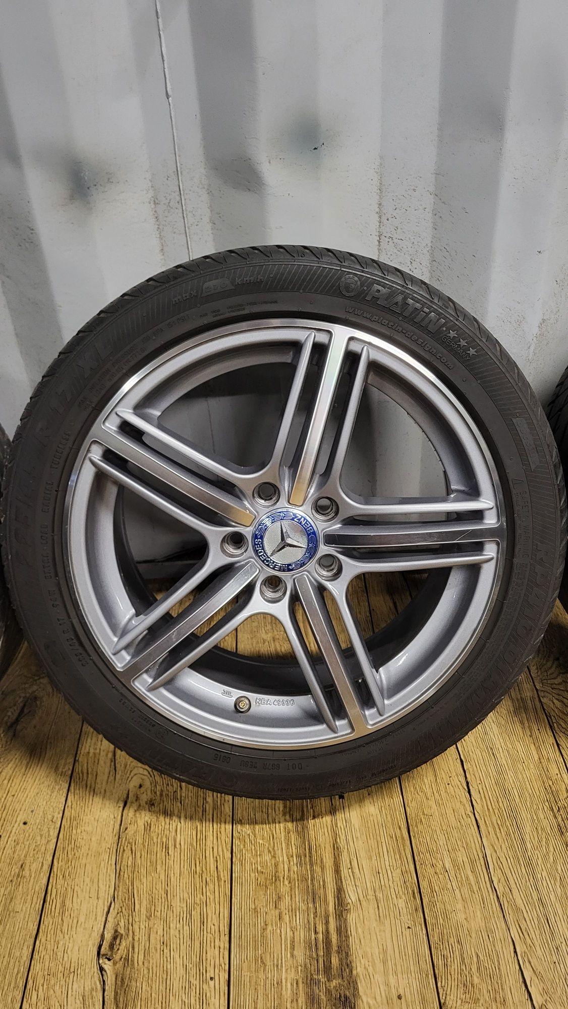 Alufelgi Mercedes 17" 5x112 z oponami 225/45 R17 Klasa A B C CLA