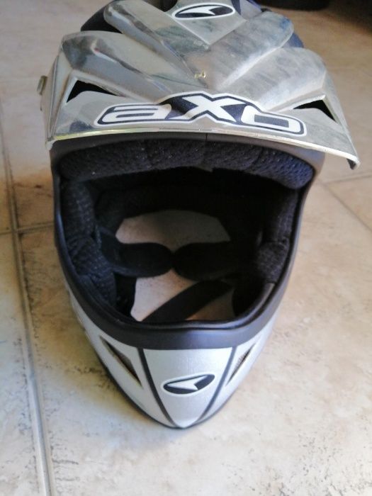 Capacete p/downhill/mota AXO