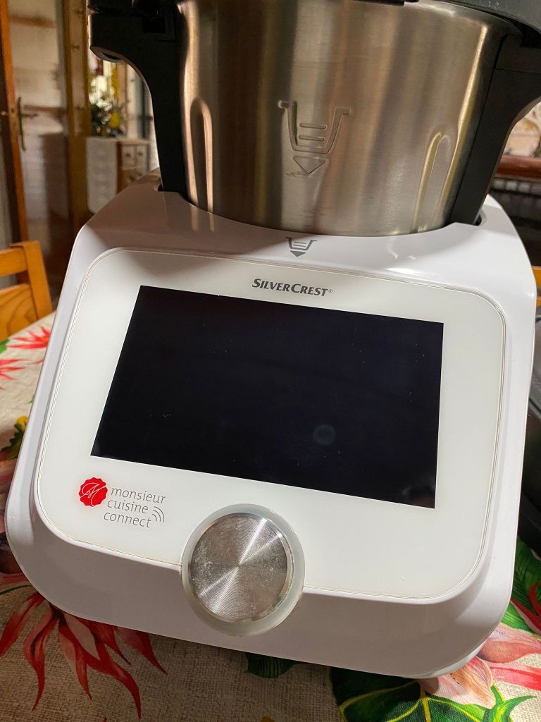 Robot de cozinha monsieur cuisine Lidl com muito pouco uso