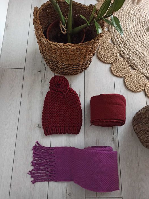 Zestaw czapka i szale