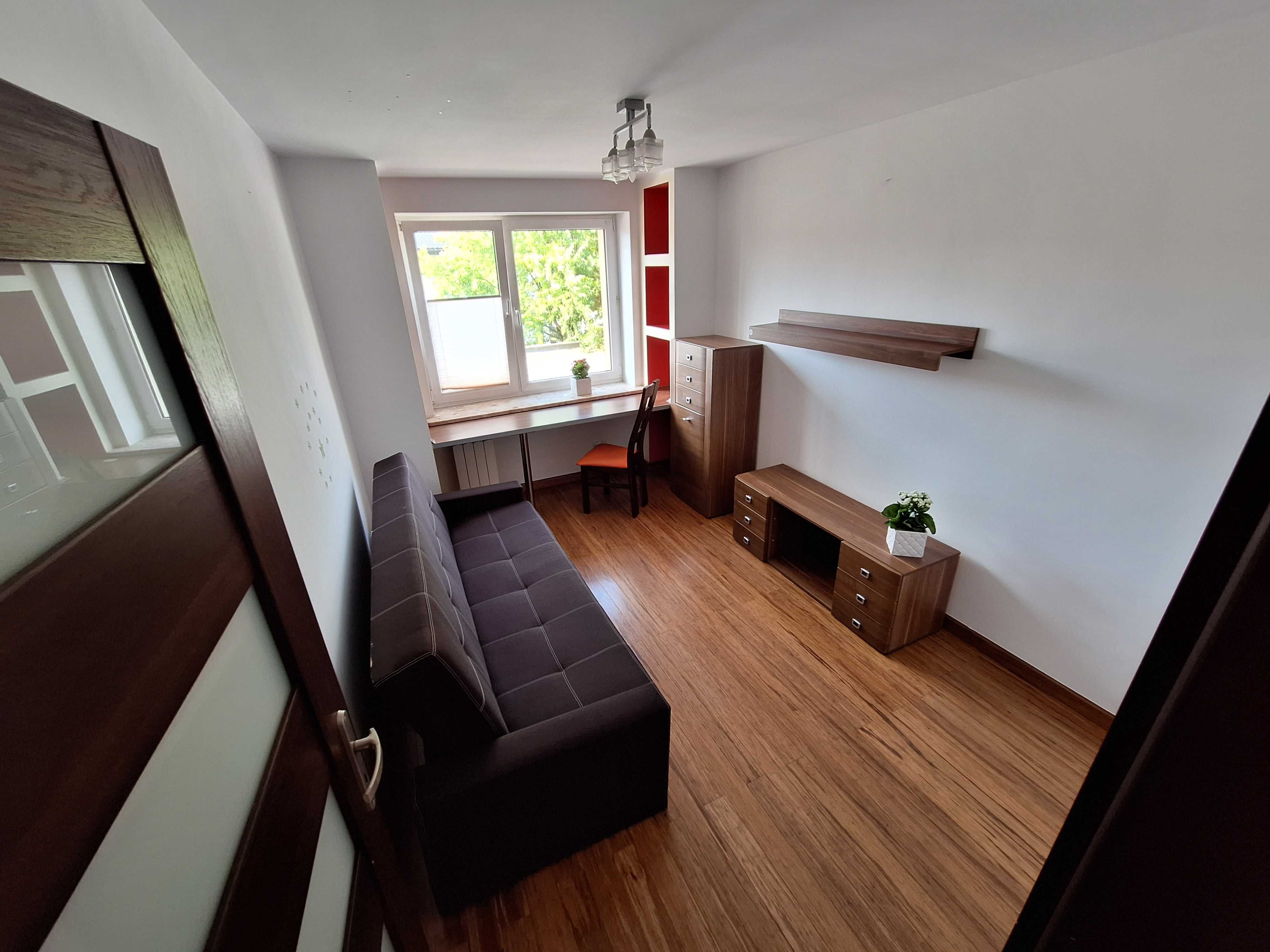 Wynajmę mieszkanie m4 sochaczew centrum