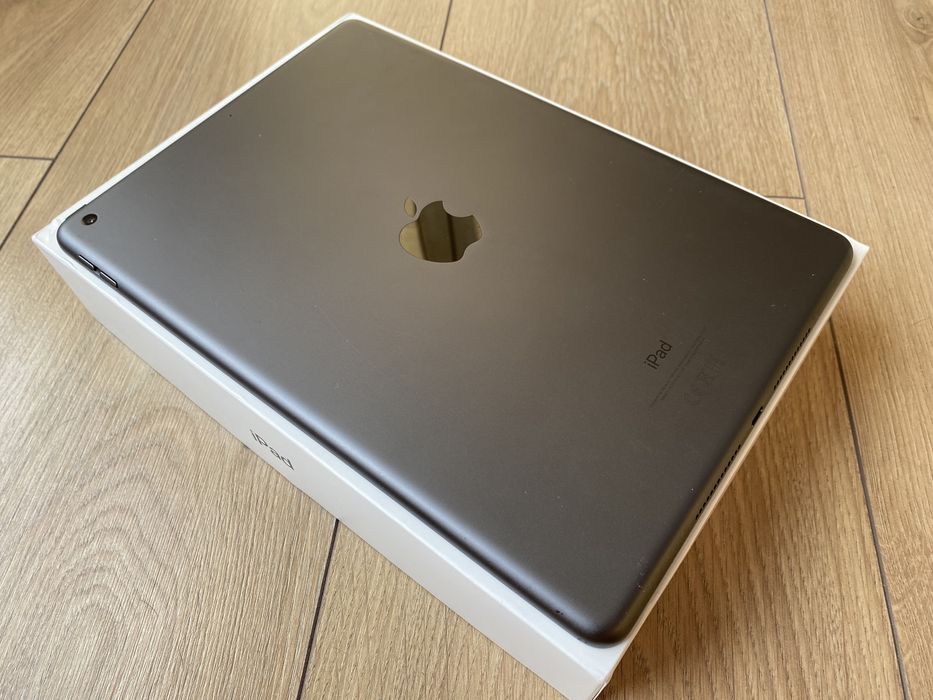 Idealny iPad 7 gen 32 GB SPACE GRAY w bardzo dobrym stanie!