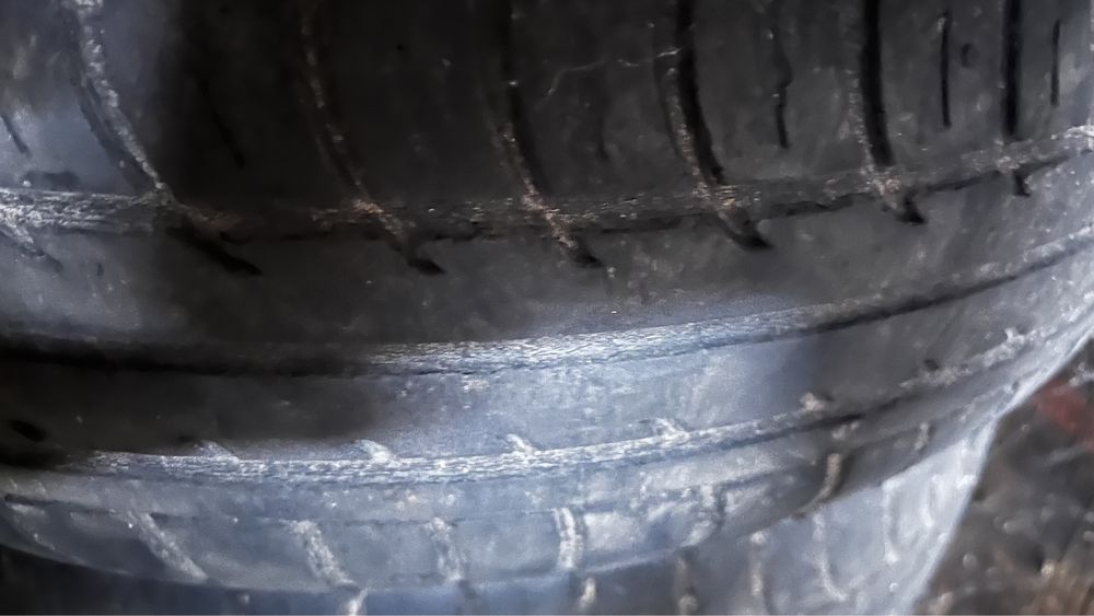 Продам літню гуму (резину) 175/65 R14