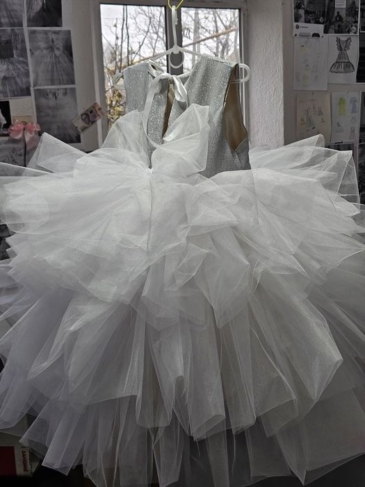 Сукня сніжинка плаття на дівчинку білого кольору Сукня янгол