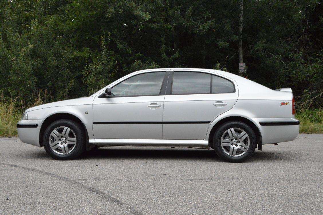Skoda Octavia TOUR 2006r 1.6 LPG