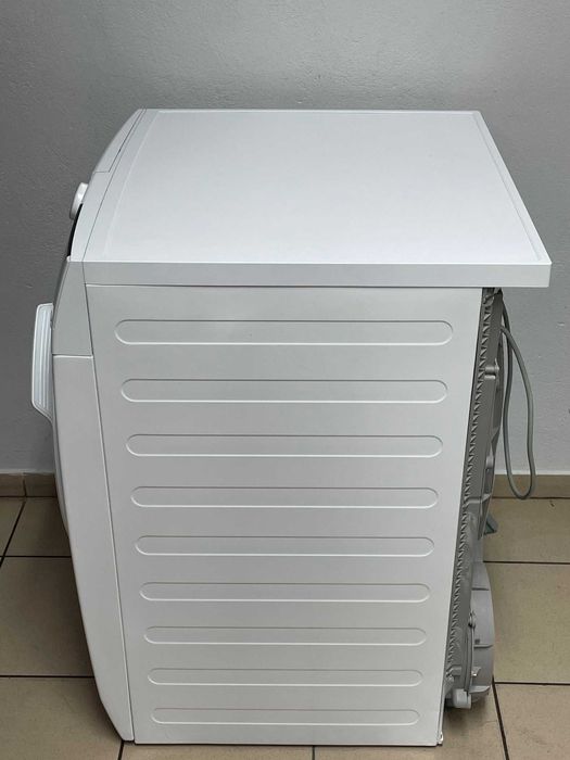 Suszarka AEG 8000 Series 8kg Pompa Ciepła 60cm GW