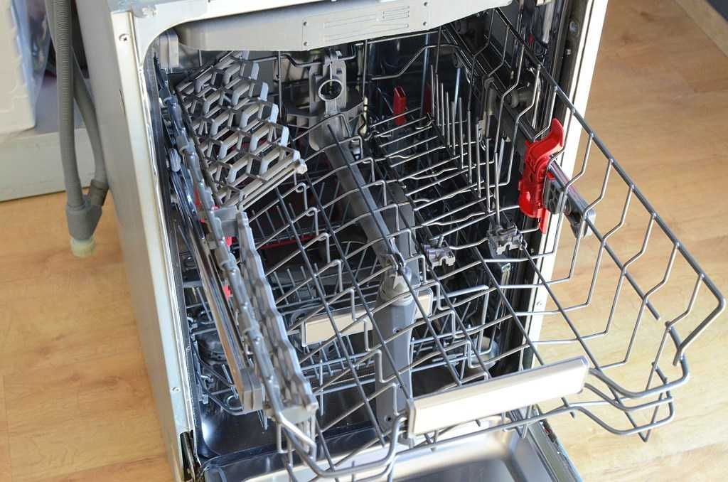 650zł TANIEJ! OUTLET - Zmywarka do zabudowy Whirlpool WSIO 3O34 PFE X