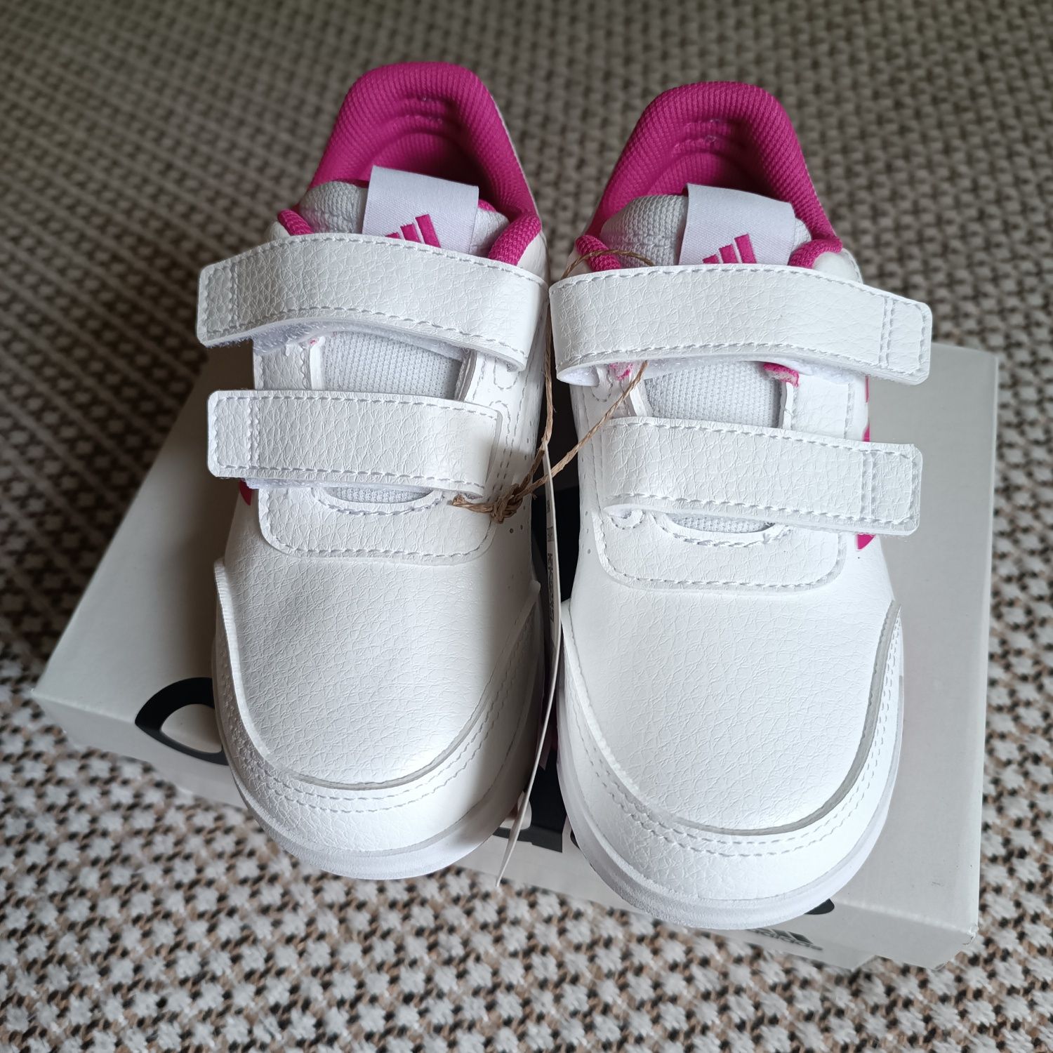 Кросівки Adidas 26 розмір