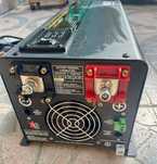 Zasilacz UPS z prostownikiem  3000 12V  /pełny sinus/
