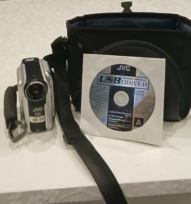 Camera jvc em bom estado