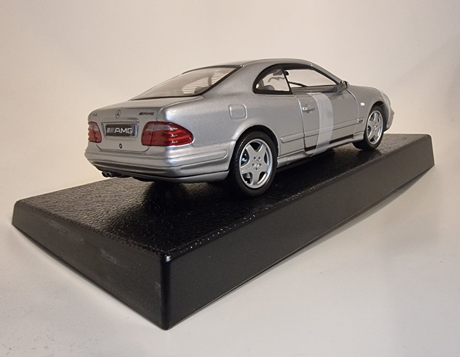 Mercedes CLK AMG 1:18 Special Edition