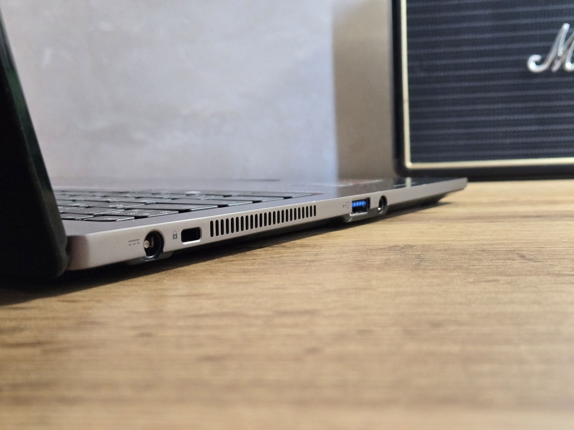 Ультрабук Fujitsu i5 10/256 сенсор