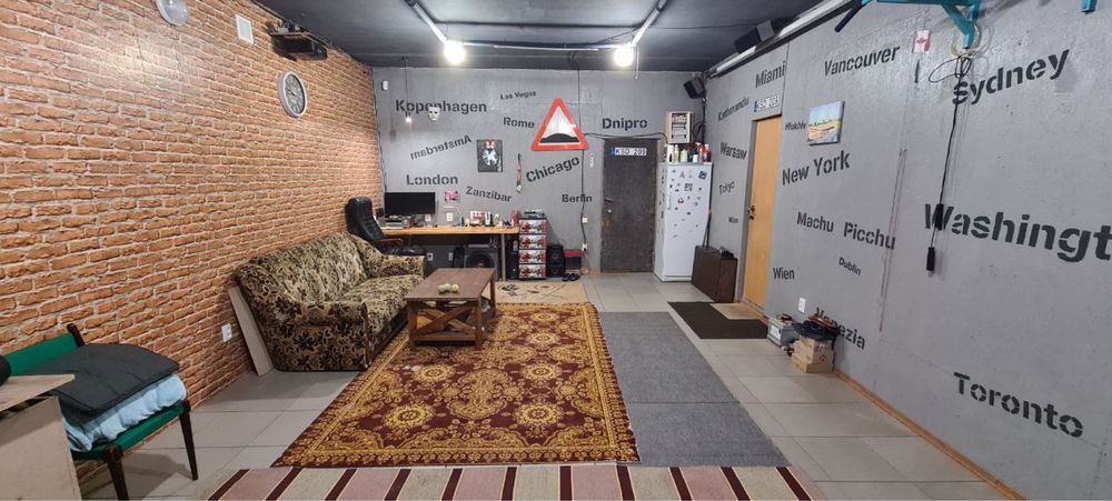 Продам двоповерховий будинок у Краснопіллі