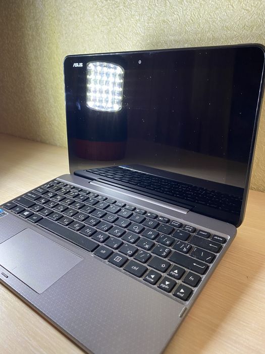 Asus T101H ноутбук трансформер