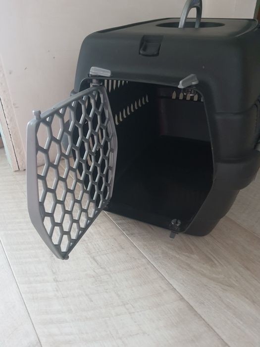 Переноска для котів та собак ВЕЛИКА НОВА 55×36.5×33см IRAK-plast