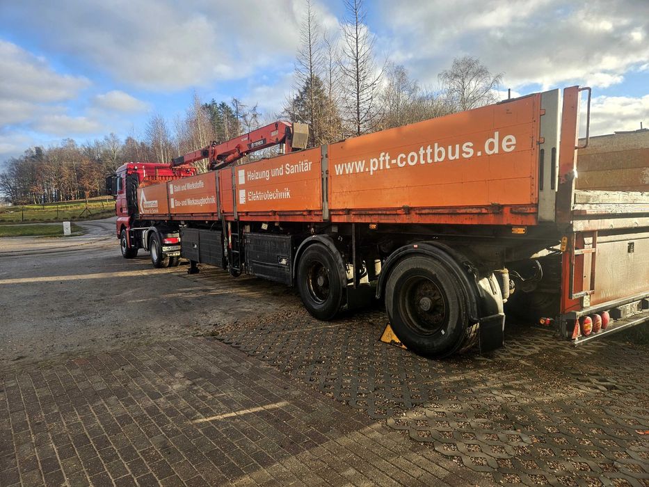 Naczepa z HDS dzwig atlat 165-2