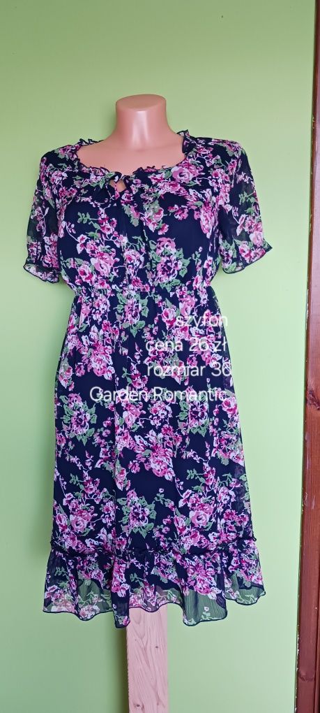 Granatowa szyfonowa sukienka w pastelowe kwiaty Garden Romantic rozm36