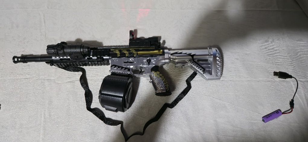 M4 de bolas de água