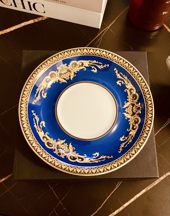 Filizanka porcelanowa z podstawką Versace Medusa Blue