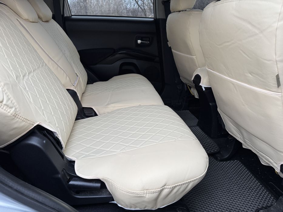 Mitsubishi Outlander XL 2008 рік 7350$