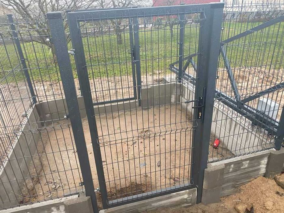 ogrodzenia ogrodzenie panelowe panele słupki brama furtka płot palety
