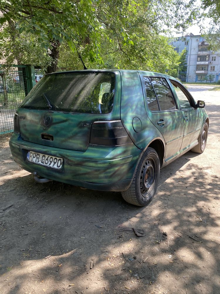 Продам гольф 1.9 tdi