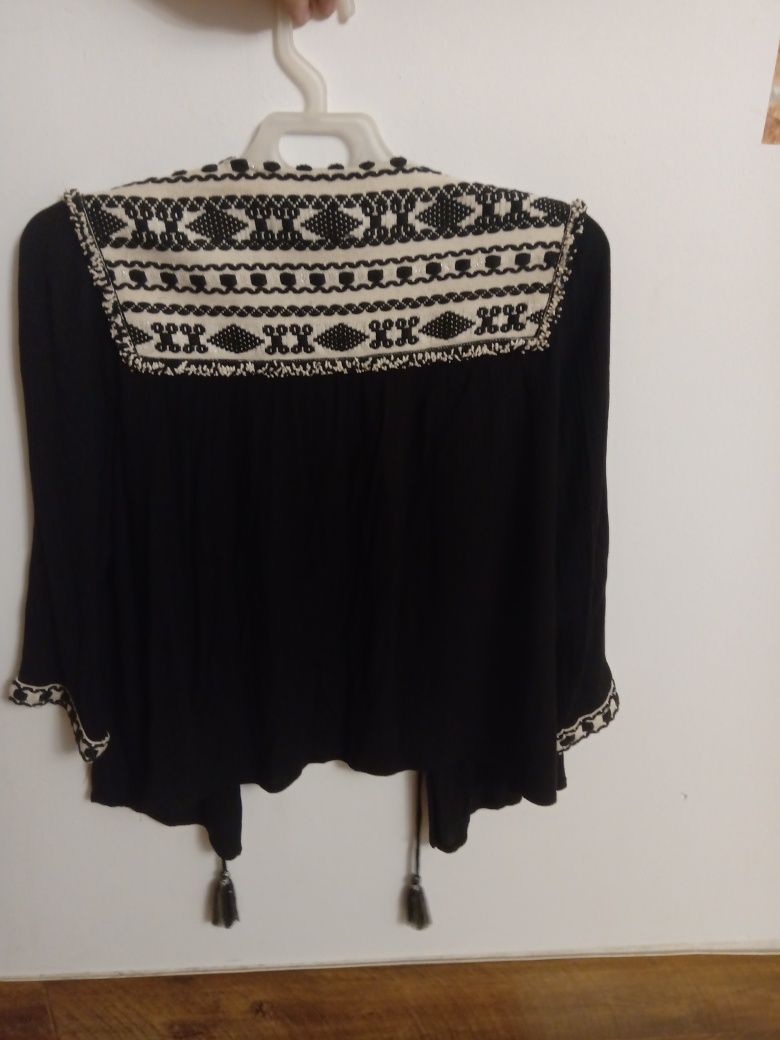 Poncho damskie w tylu indiańskim