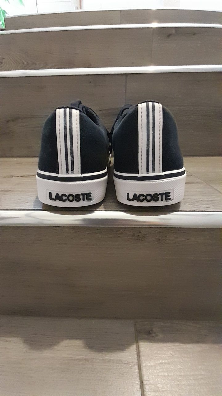 Buty tenisówki Lacoste 41