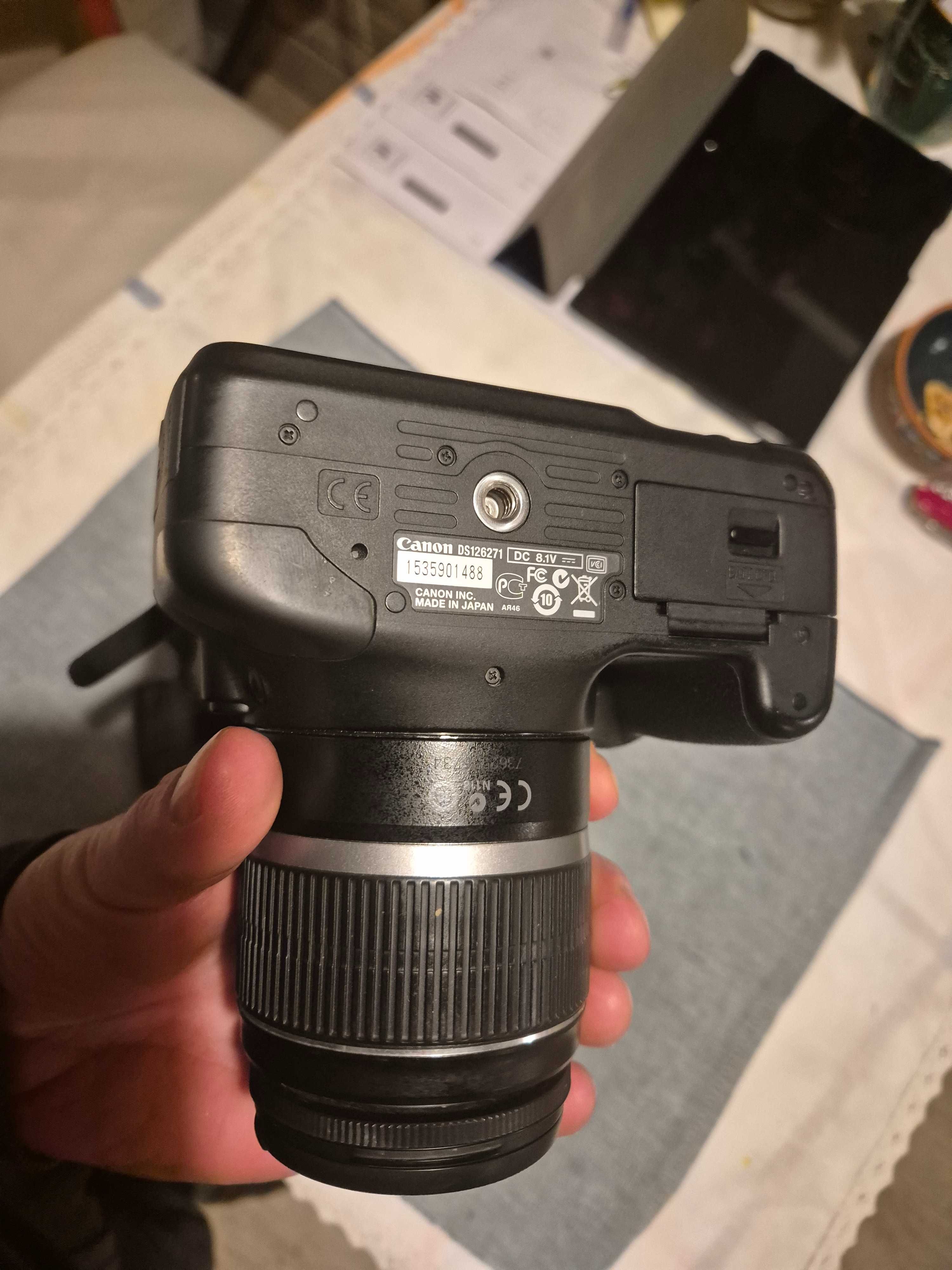 Canon EOS 550D + Obiektyw 18-55