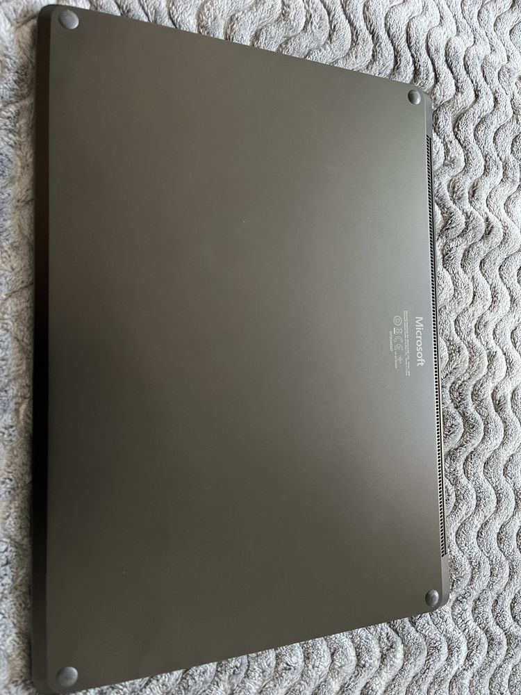 Microsoft Surface Laptop 3 13,5 JAK NOWY