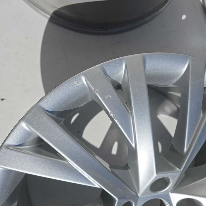 Felga aluminiowa SKODA SUPERB 3 III 3V 8.0 18'' ET44 5x112 1szt