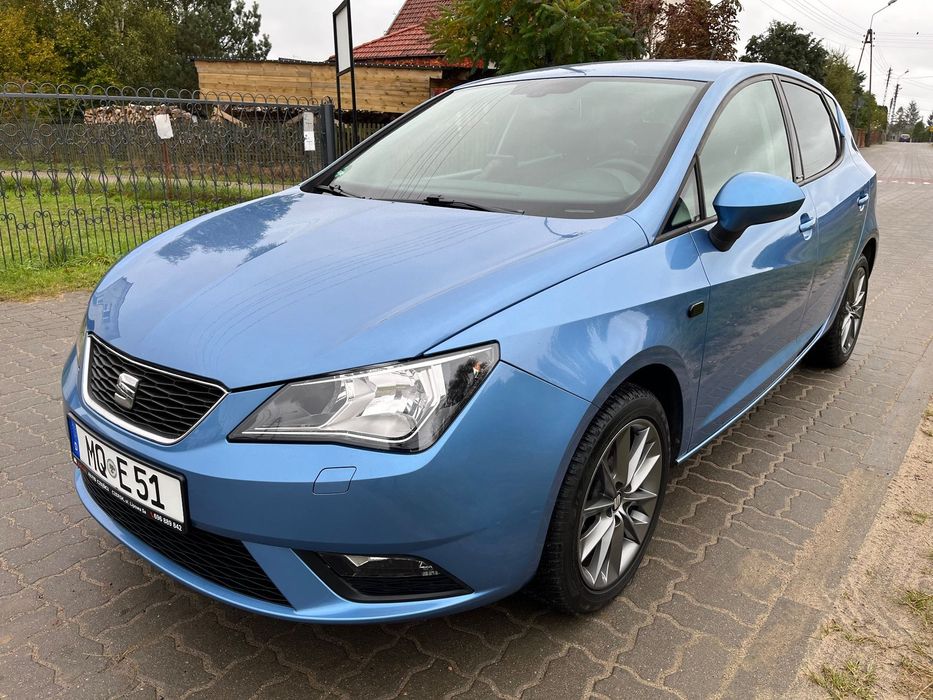 Seat Ibiza 1.4 MPI 85KM pełne wyposażenie I-TECH Klimatronik Navi Alu parki g.fot