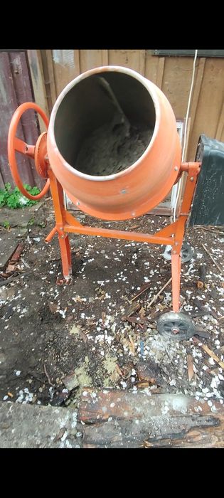 Оренда Бетономішалки  Сколе