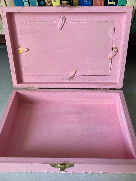 Caixa Guarda-Jóias de Madeira