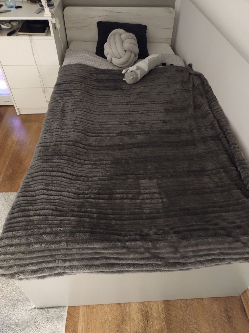 Łóżko młodzieżowe 90x200