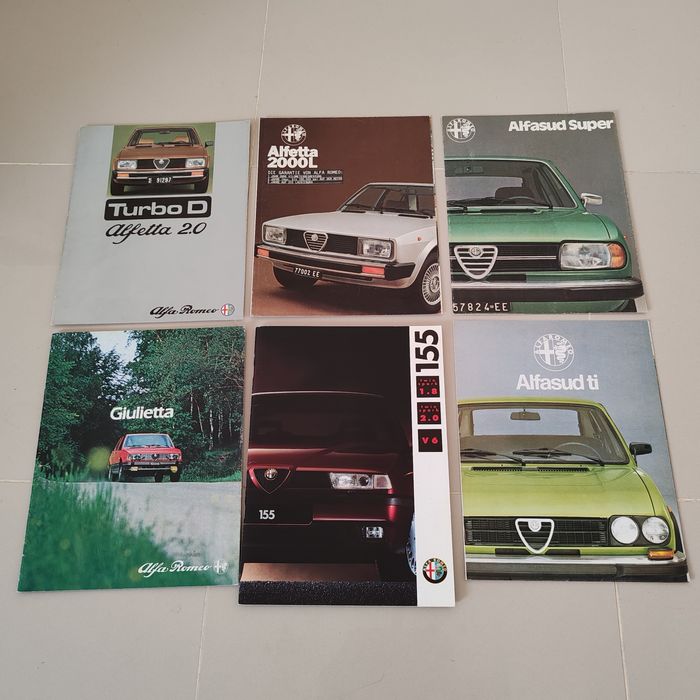 Vendo catálogos/panfletos Alfa Romeo