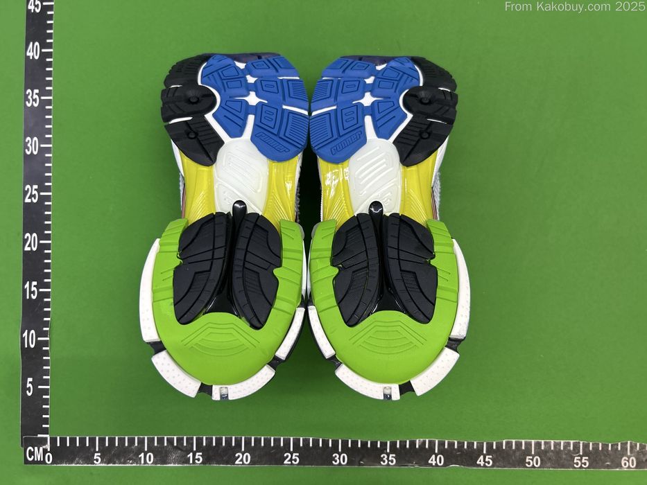 balenciaga runner