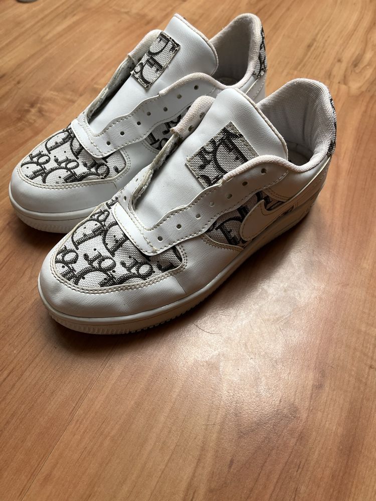Buty damskie Nike air dior rozmiar 39