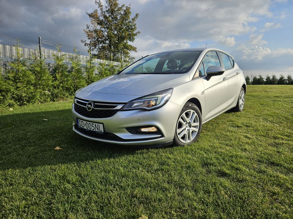 Opel Astra K 2017 rok 1.6 CDTI 177 tys. Km automat